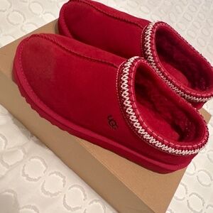 Ugg slippers